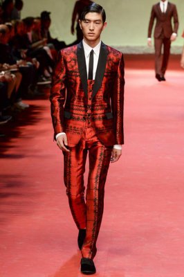 杜嘉班纳 又揭中国鲜肉男模新面孔