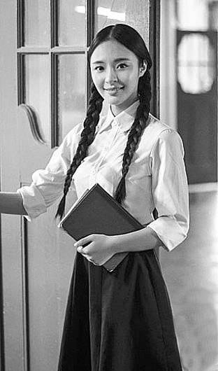 高校招生宣传各施“美人计”抢生源(图)