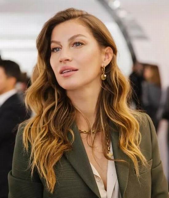 全球第一女模特她的颜值到底有多美丽！