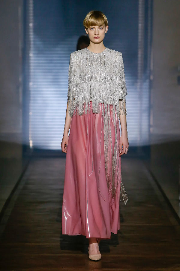 为什么模特的身材比例那么优越